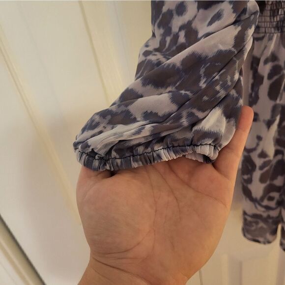 Boston Proper lavender/ grey 3/4 length sleeve blouse - Picture 6 of 10